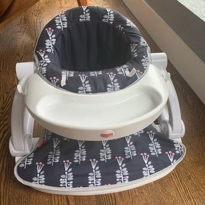Fisher-Price Portable Baby Chair With Snack Tray, Navy Garden